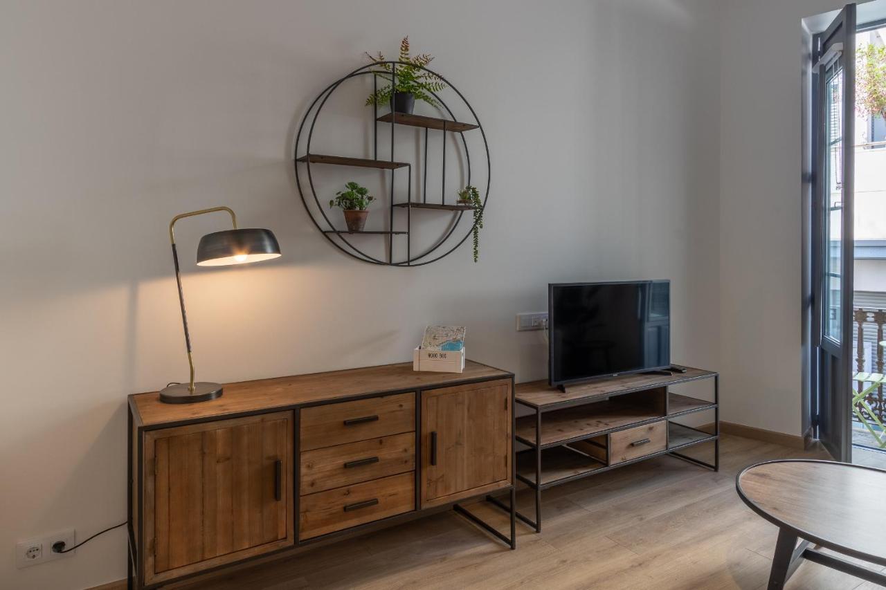 Balmis Plaza Apartments Alicante Luaran gambar