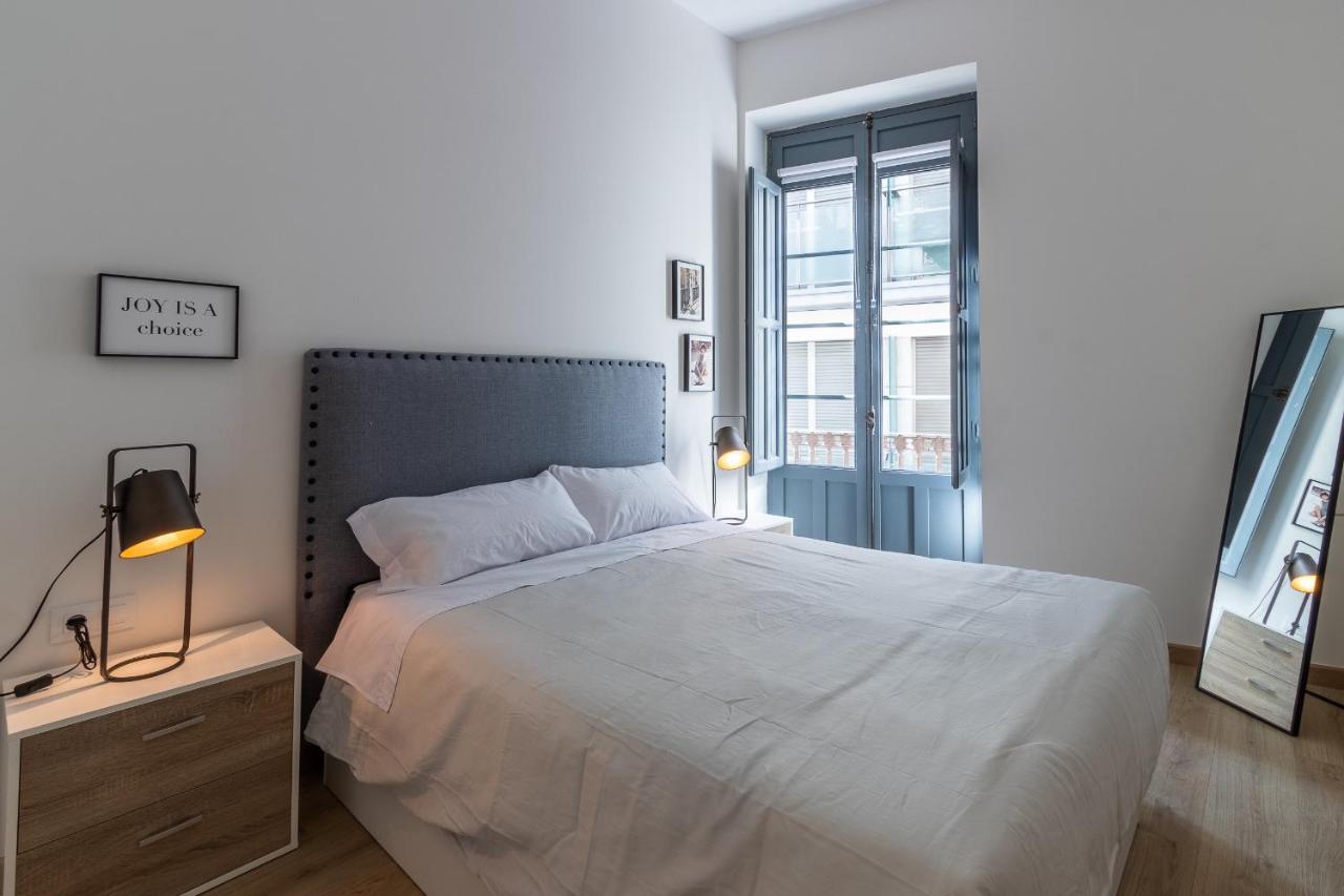 Balmis Plaza Apartments Alicante Luaran gambar