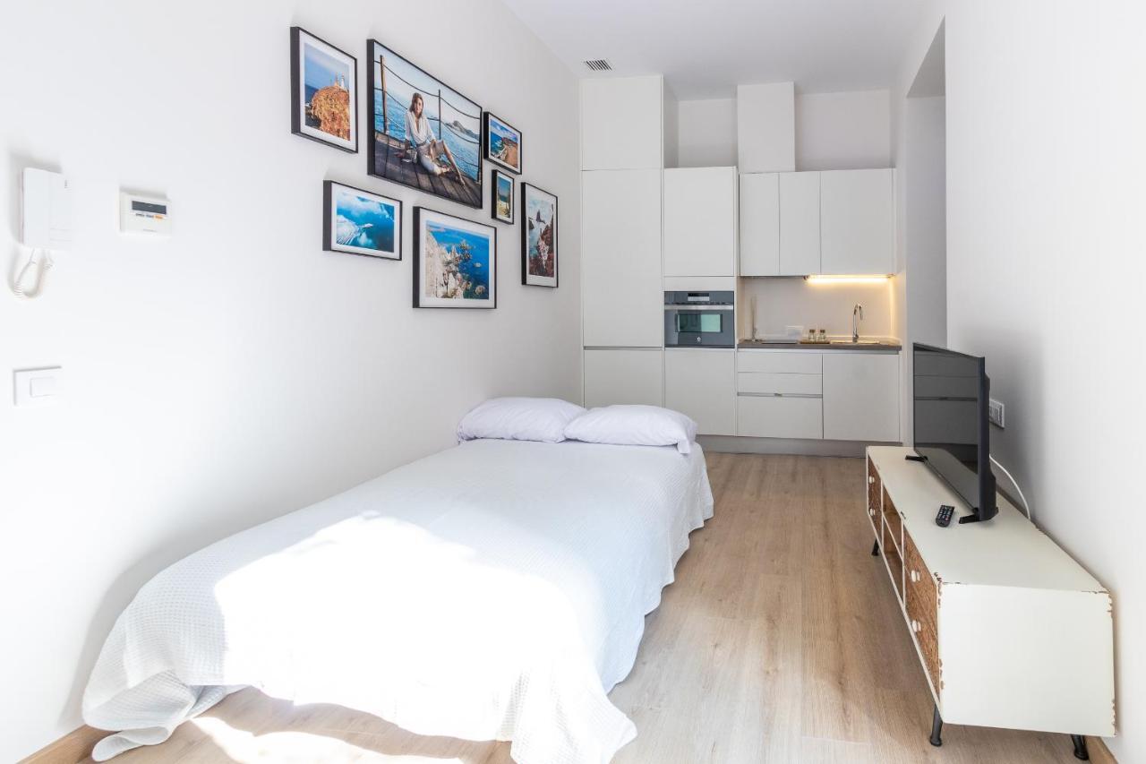 Balmis Plaza Apartments Alicante Luaran gambar